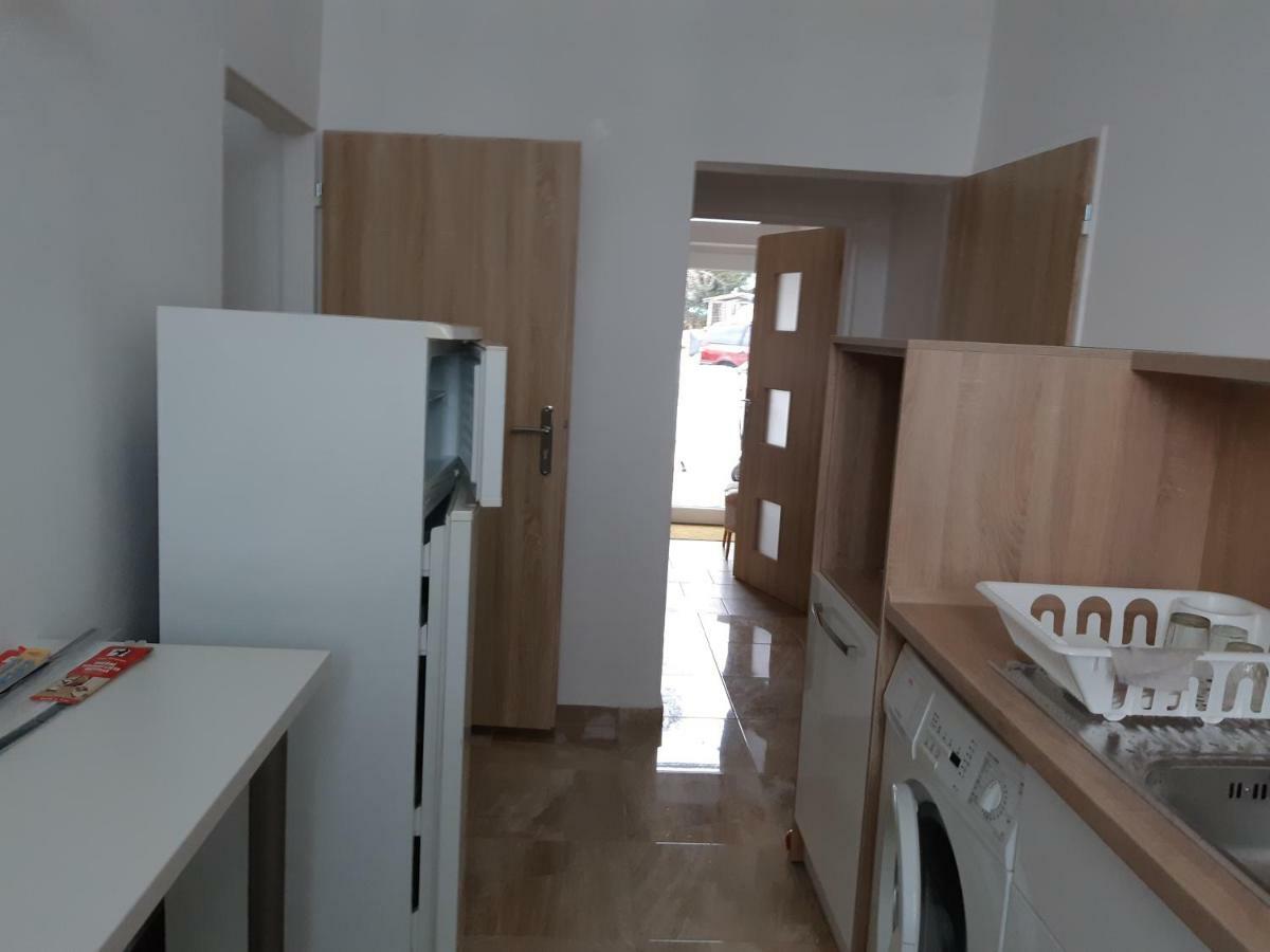 Sucany Apartman Yvet מראה חיצוני תמונה